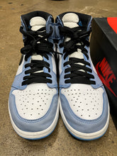 Load image into Gallery viewer, Jordan University Blue 1s Size 10.5
