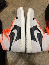 Load image into Gallery viewer, Jordan Hyper Crimson 1s Size 10
