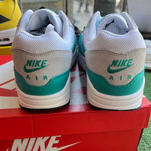 Load image into Gallery viewer, Nike Air Max Clear Jade 1s Size 12.5
